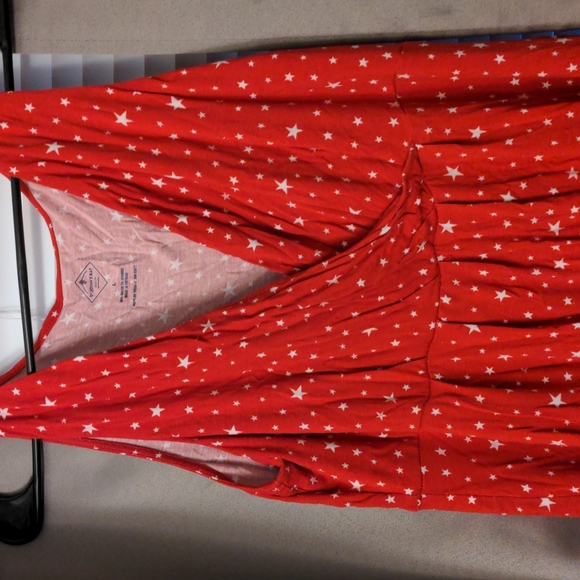 Red Dress with White Stars - Picture 2 of 2